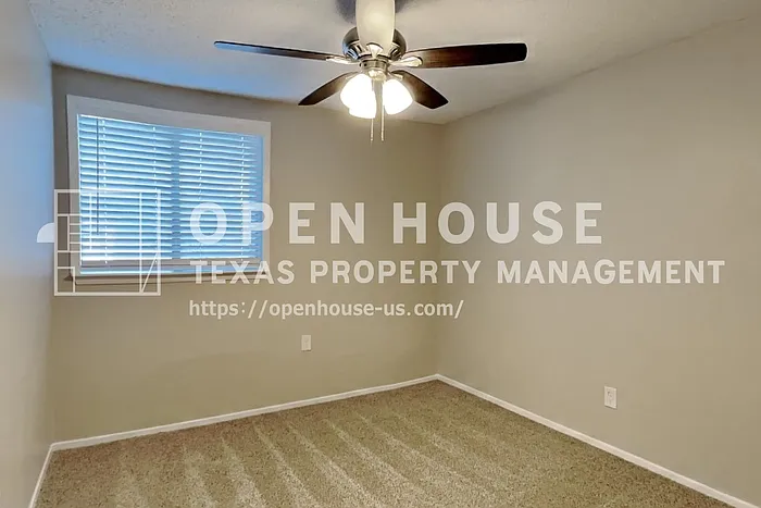 2930 Canis Cir — Photo 12