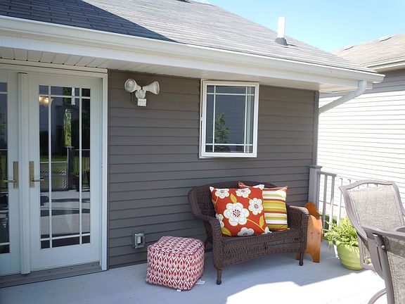 16x16 Composite Deck