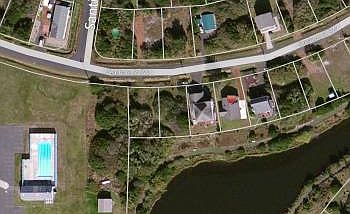 2nd image of 269 Seashore St SW