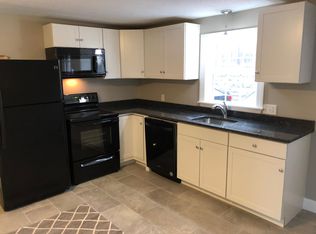 4 Wysocki Dr APT 18, Dudley, MA 01571