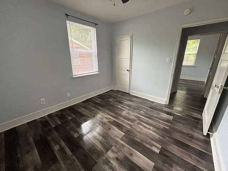 932 Munsen Spring Dr — Photo 11