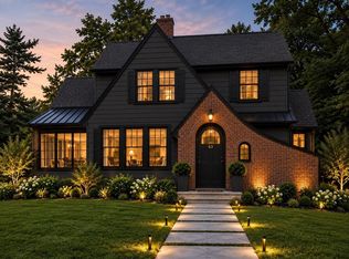 45 Longview Rd, Reading, MA 01867