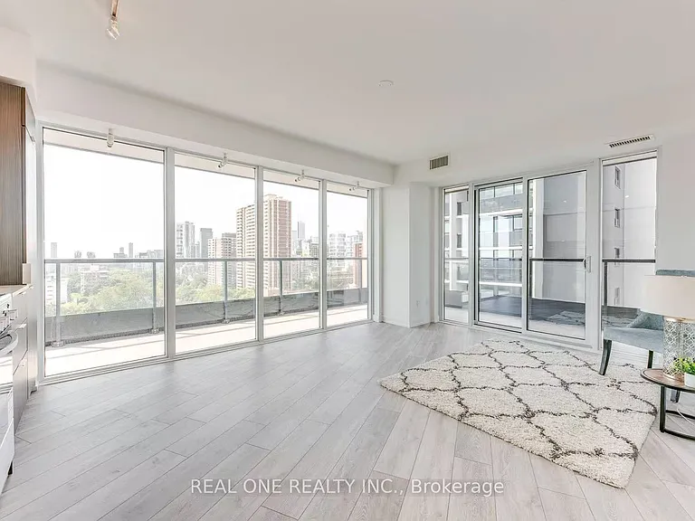 159 Wellesley St E #1708-1 — Photo 7