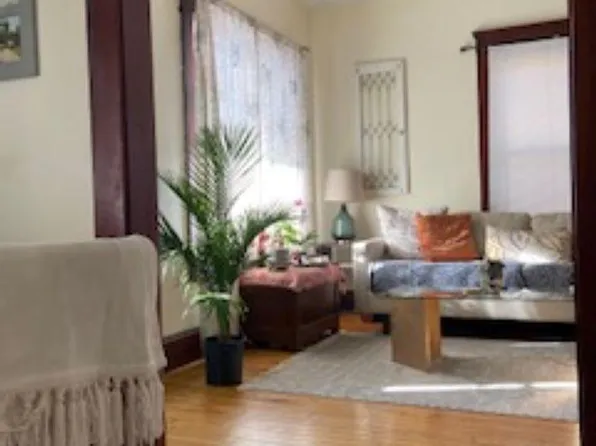 2183 Professor Ave #3, Cleveland, OH 44113