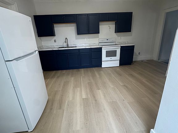 2nd image of 403 S Euclid Ave
