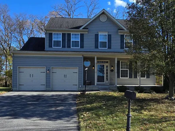 222 Dinwiddie Way, Kearneysville, WV 25430