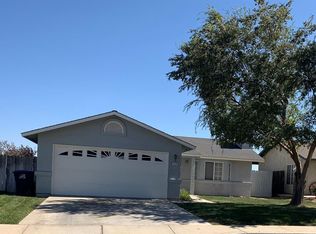 550 Las Colinas St, Tehachapi, CA 93561