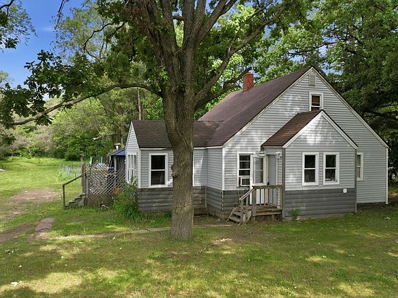 5th image of 3202 120th St