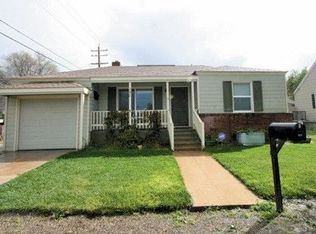 416 7th St, Paso Robles, CA 93446