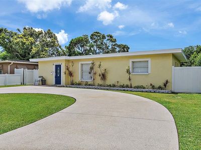 6366 38th Ave N, Saint Petersburg, FL, 33710