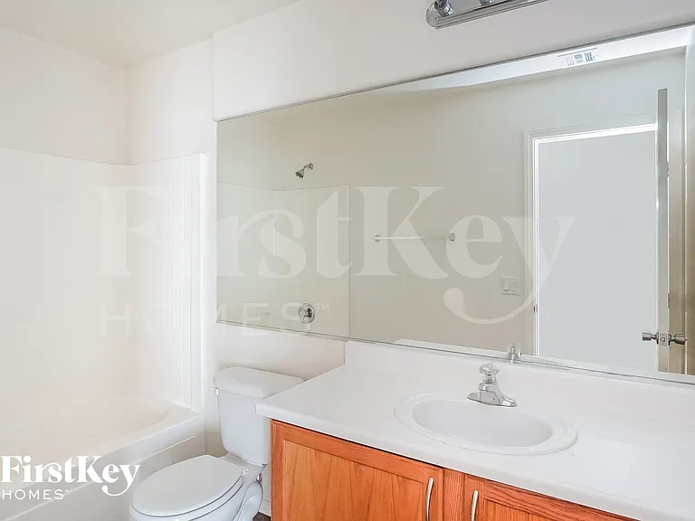 5333 Carlsbad Heights St — Photo 13