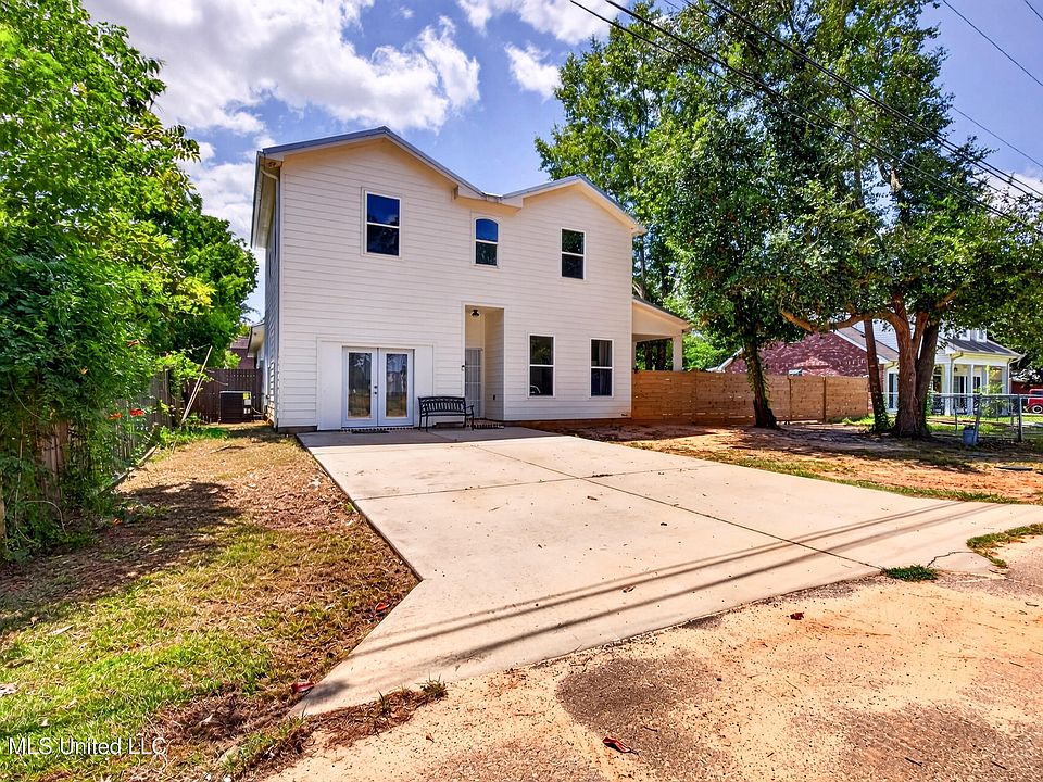 1st image of 11235 Creel Cir