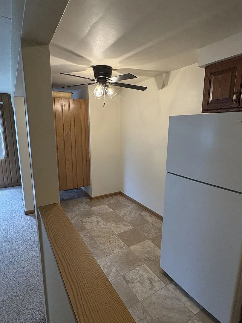 1609 Fourth Avenue — Photo 2