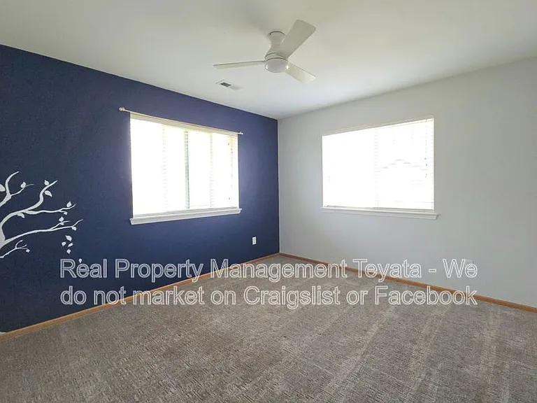 4814 Starfish Ln — Photo 19