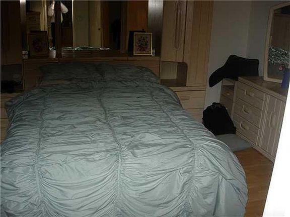 4th image of 1600 NE Dixie Hwy APT 15-101