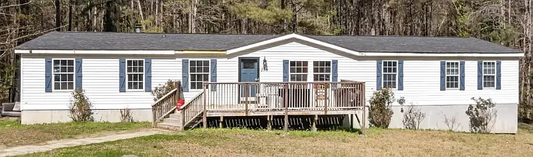 805 Nevada Ct — Photo 1