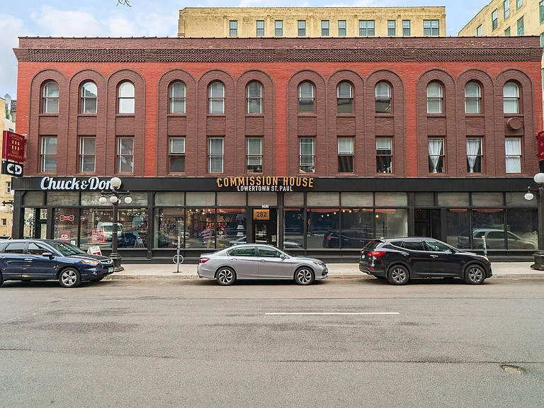 Commission House — Photo 17