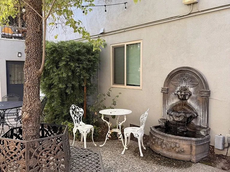 2210 T St — Photo 3