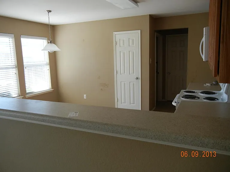 13141 Padre Ave — Photo 6