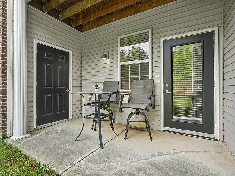 Reserve at Williams Glen — Photo 16