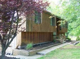 5 Mallard Cir, Pomona, NY 10970