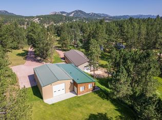 14 W Canal St, Custer, SD 57730