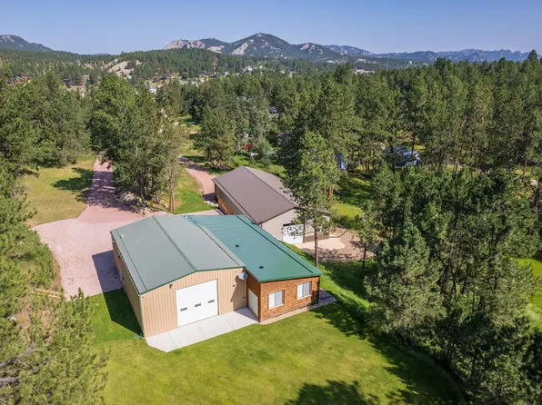 14 W Canal St, Custer, SD 57730