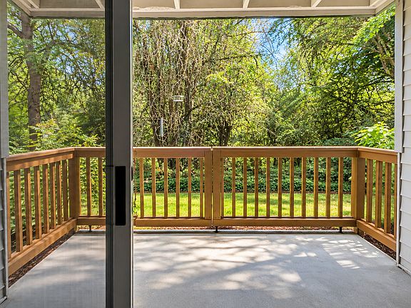 2nd image of 10660 SW Davies Rd #35-1