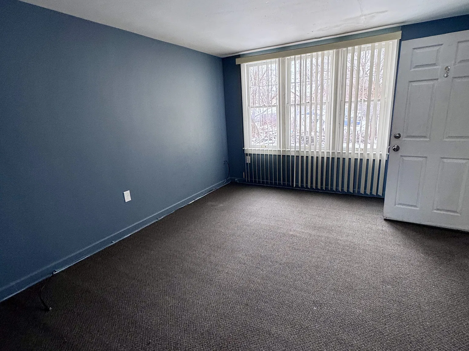 Studio, 450 sqft, $775 — Photo 2