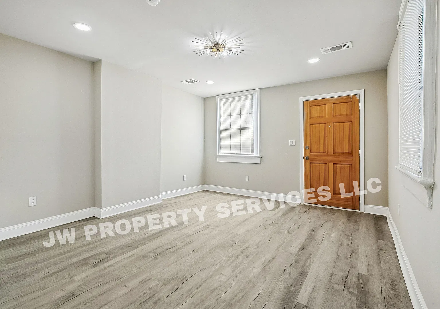 Charming 3-Bedroom Home in the Heart of New Orleans — Photo 2
