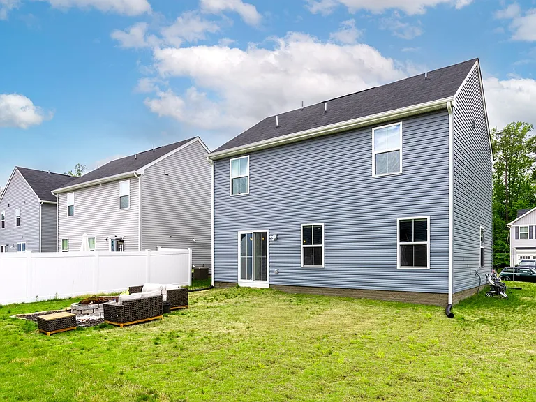 222 Lorraine Dr — Photo 28