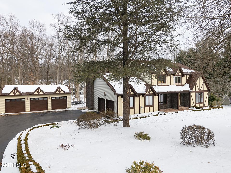 1st image of 158 Willow Grove Drive
