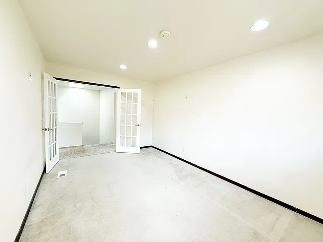 1059 NW Gladiola Ct — Photo 19