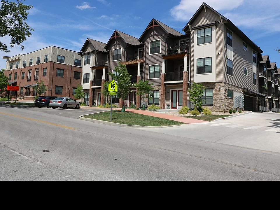 2nd image of 1551 S Henderson St #59d29a530