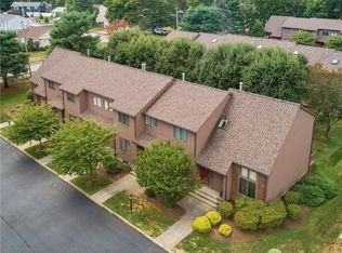 244 Mayfield Ave APT A, Cranston, RI 02920