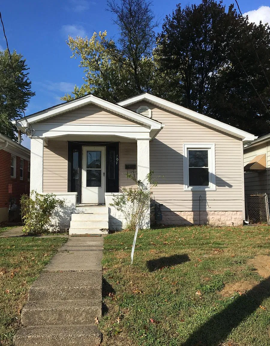 707 Camden Avenue — Photo 1