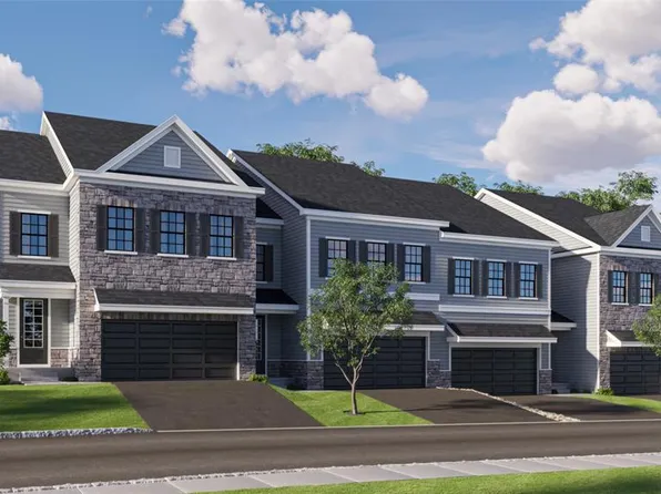 22 Arlington Pl, Oakland, NJ 07036