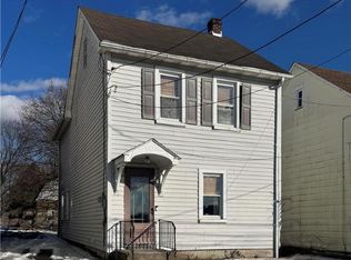 51 Friedenstahl Ave, Nazareth, PA 18064