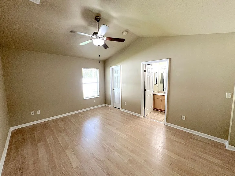 20 Regis Ln #A — Photo 17