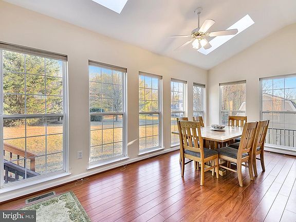 4th image of 2103 Owen Farm Ct