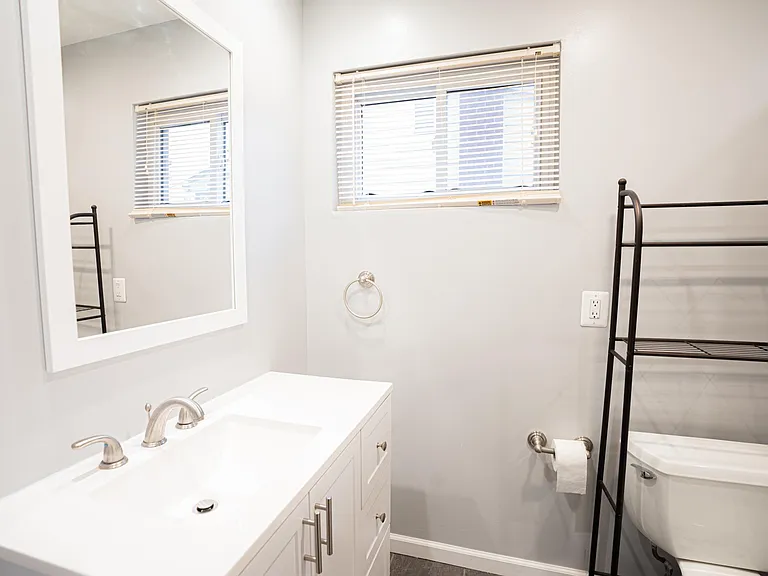 22516 Socia St — Photo 12