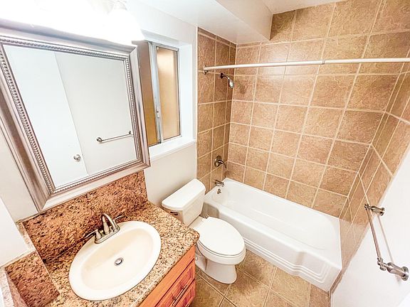 5th image of 120 Portola Dr APT 14