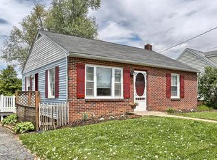 1703 Buttercup Rd, Lancaster, PA 17602