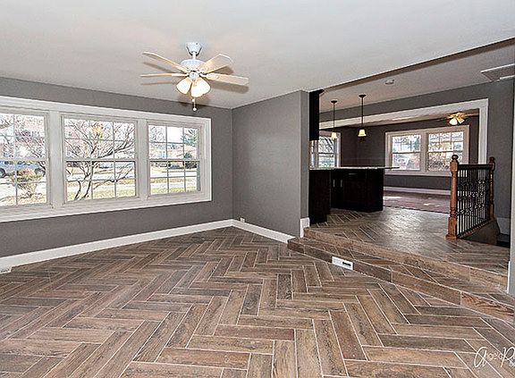 5th image of 10916 S Harlem Ave