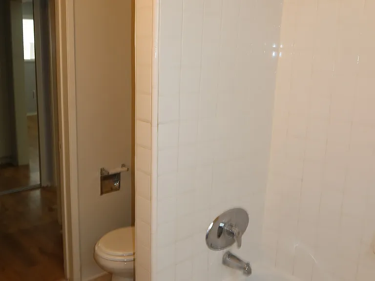 201 N La Peer Dr #104 — Photo 11