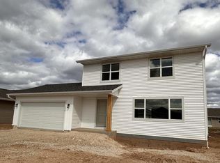 1029 McNish Ct, Sheboygan Falls, WI