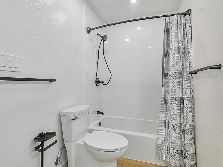 46774 Fernald St — Photo 14