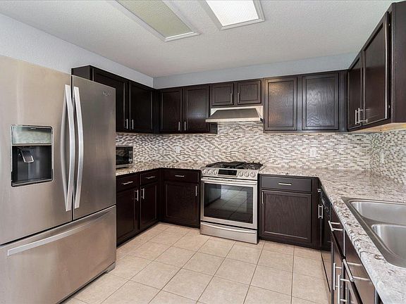 4th image of 5809 Speyside Dr