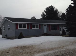 712 N Ohio Ave, Gaylord, MI 49735
