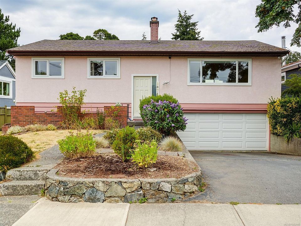 1st image of 3871 Carey Rd
